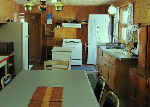 Cabin 7 Kitchen